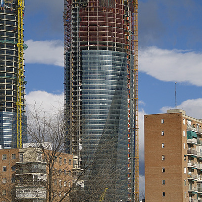 Torre Espacio by Cesar Serrano