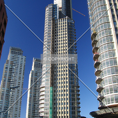 Mulieris torre Norte by Maximiliano Buono