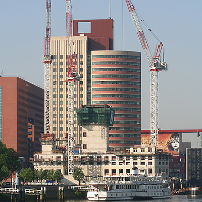 Maastoren by Michiel van Dijk
