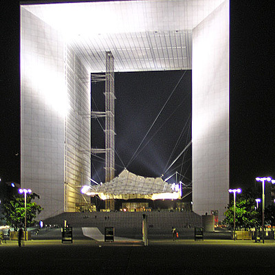 La Grande Arche by Pavel Toczynski