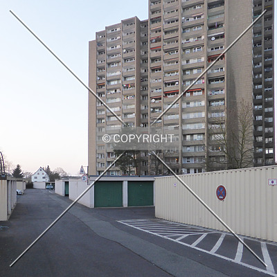 Fritz-Remy-Straße 5-7 by Nephilim