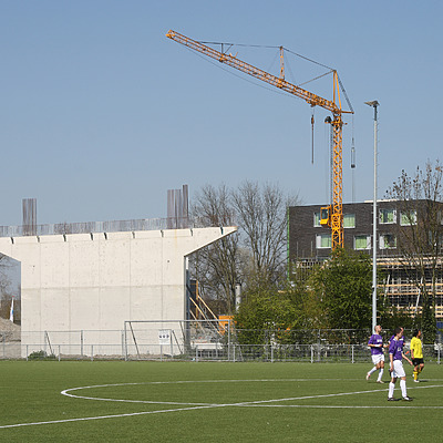 Studentencomplex Balthasar van der Polweg by Michiel van Dijk