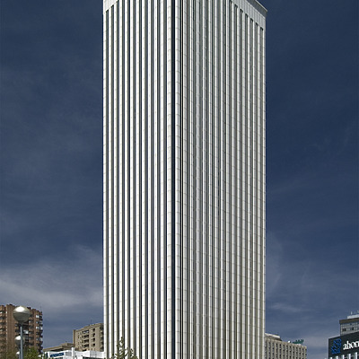 Torre Picasso by Cesar Serrano