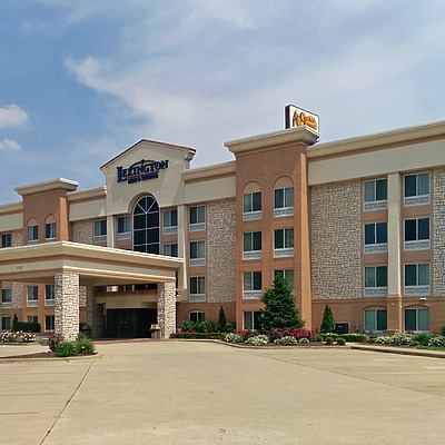 Lexington Inn and Suites Effingham by Ryan Hildebrand
