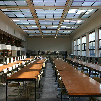 Centrale Universiteitsbibliotheek by Michiel van Dijk