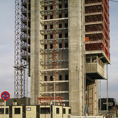 Torre Caja Madrid by Cesar Serrano