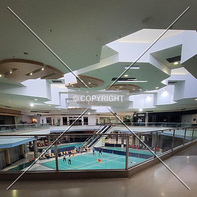 Chesterfield Mall by Ryan Hildebrand