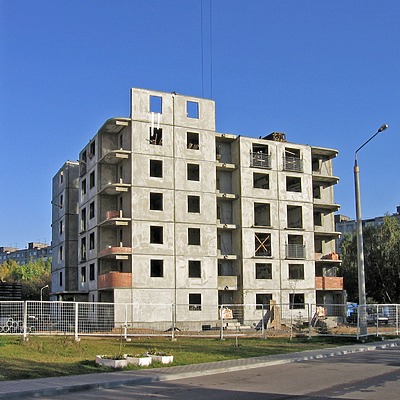 Prospekt Rokossovskogo 123/A by Alexei Bobko