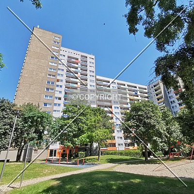 Brückenhofstraße 76-84 by Nephilim
