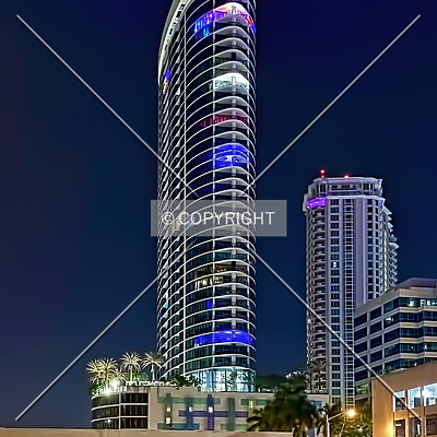 Icon Las Olas by Jorge Molina