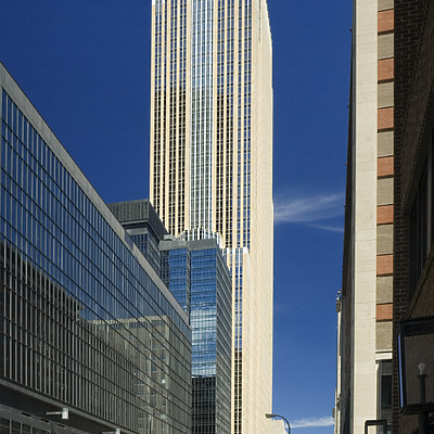 Wells Fargo Center by Pavel Toczynski