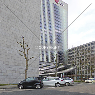 LG Tower by Nephilim