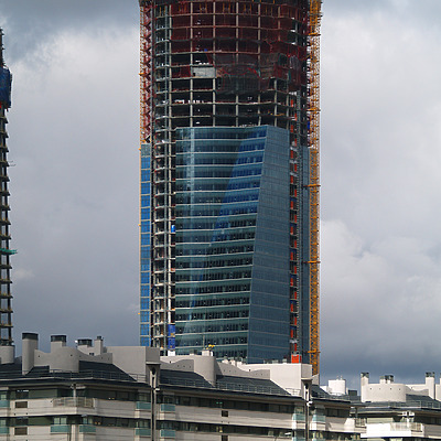 Torre Espacio by Cesar Serrano