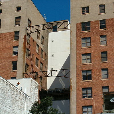 Manger Building by Rodney Gunn