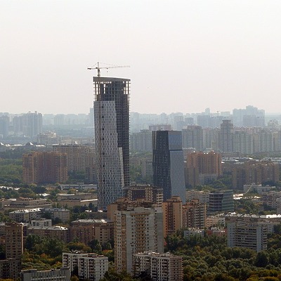 House on Mosfilmovskaya 1 by Unknown