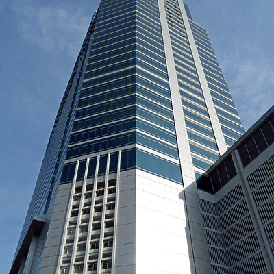 Chamchuri Office Tower by Horst Kiechle