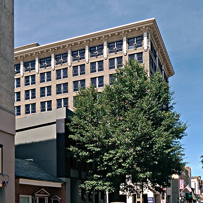 US Bank Building by Ryan Hildebrand