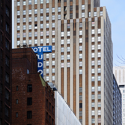 Daily News Building by David Guija