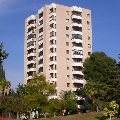 Edificio Zumaya by Cesar Serrano