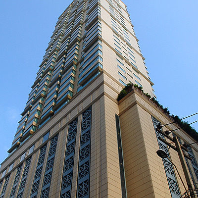 Centrepointe Ratchadamri by John Bek