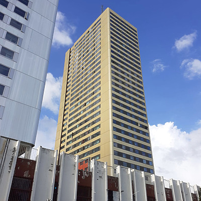 1 Rue de la Noue, Bâtiment 4 by Judikaël Ninon