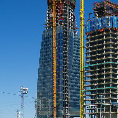 Torre Espacio by Cesar Serrano