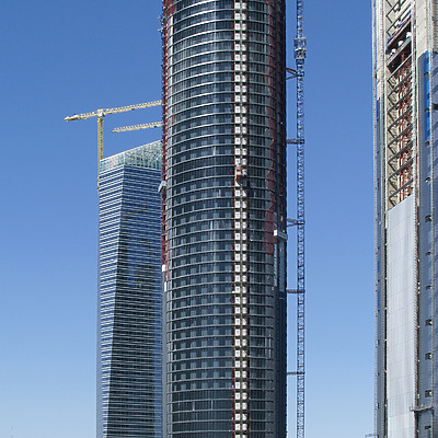 Torre Sacyr Vallehermoso by Cesar Serrano