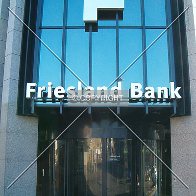 Friesland Bank by René Hogendijk