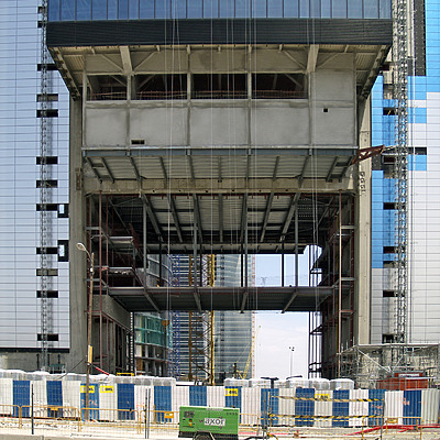 Torre Caja Madrid by Cesar Serrano