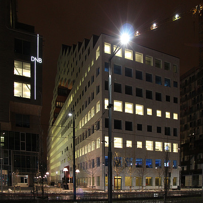DNB hus B by Kjetil Balog