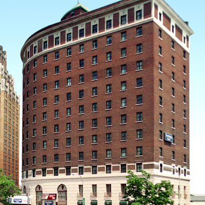 Grand Hotel Niagara by John Cahill