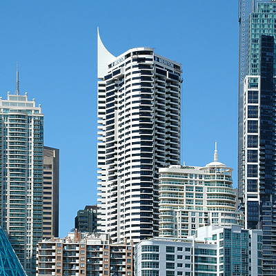 Meriton Tower by John Bek