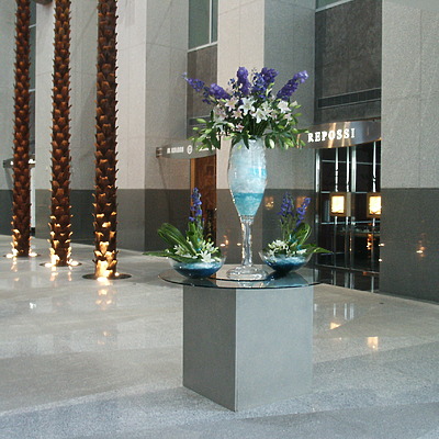 Kingdom Centre by Daniel Kieckhefer