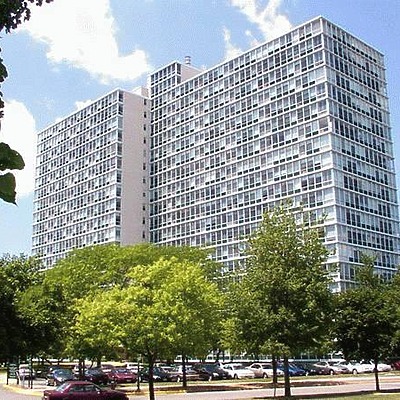 Prairie Shores 1 by Daniel Kieckhefer