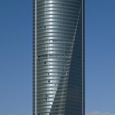 Torre Espacio by Cesar Serrano