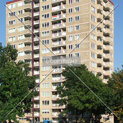 Vanekerstraat 129-363 by René Hogendijk