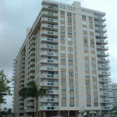 Plaza Towers North by Paul Cucuzza