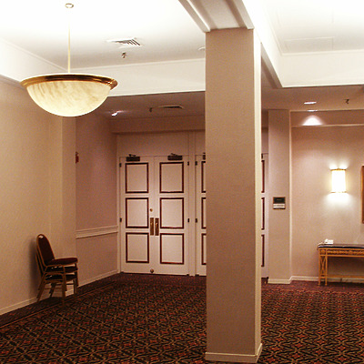 Doubletree Northshore by Daniel Kieckhefer