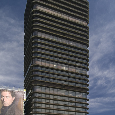 Banco de Bilbao by Cesar Serrano