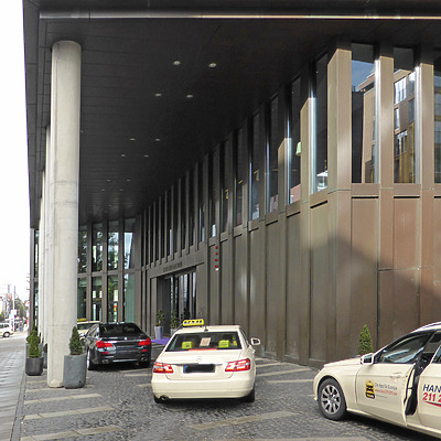 Empire Riverside Hotel by Der Hamburger