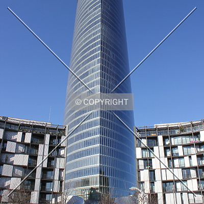 Torre Iberdrola by Florian Barbier
