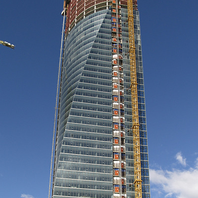 Torre Espacio by Cesar Serrano