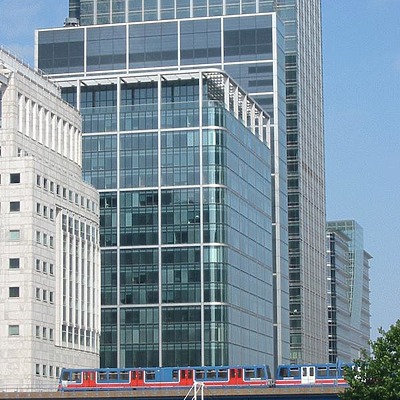 33 Canada Square by Jonathan Smith