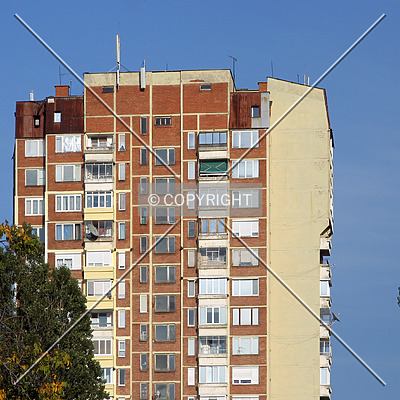 Zona B-5, Block 3 by Serdica