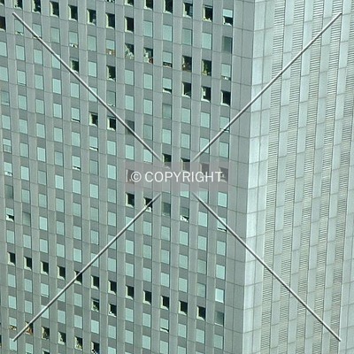 Shinjuku Sumitomo Building by Andrew Stewart