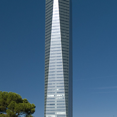 Torre de Cristal by Cesar Serrano