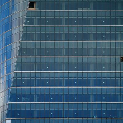 Torre Espacio by Cesar Serrano