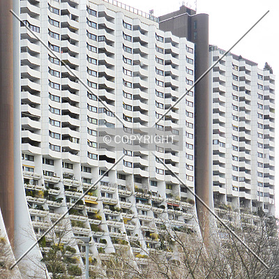 Wohnpark Alterlaa - Block A1-A4 by Nephilim