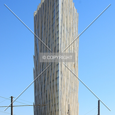 Torre Diagonal Zero Zero by David Guija