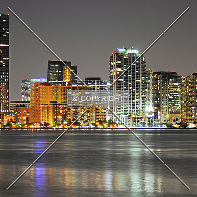 Four Seasons Hotel & Tower by Jorge Molina